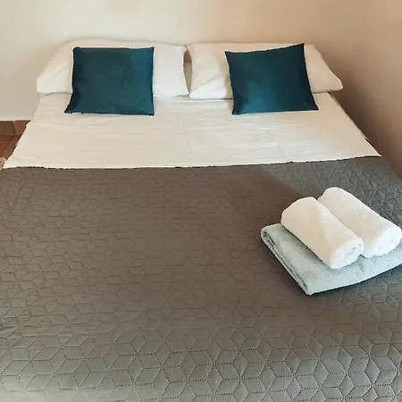 Cute House In Camp On Coast Side * Sveti Petar (Zadar)