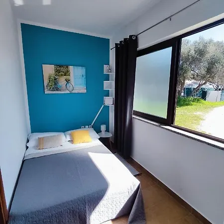 Vakantiehuis Cute House In Camp On Coast Side *